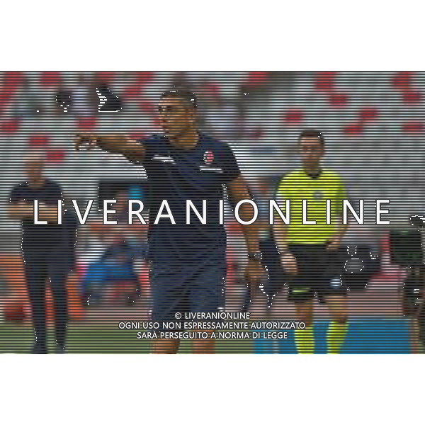 TVEM September 28, 2024 Bari, Italy - SSC Bari vs Cosenza Calcio - Italian soccer serie B 2024/25 - San Nicola Stadium. In the pic: coach Moreno Longo of SSC Bari ©Emmanuele Mastrodonato /AGENZIA ALDO LIVERANI SAS