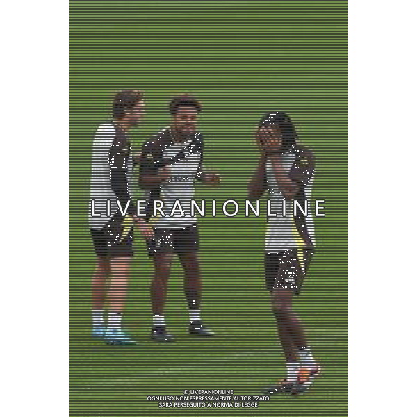TVMV-Torino 01.10.2024 Continassa © Manuela Viganti/Agenzia Aldo Liverani Allenamento Juventus Rifinitura partita Champions League Lipsia Juventus Nella foto: manuel locatelli, weston mckennie e khphren thuram
