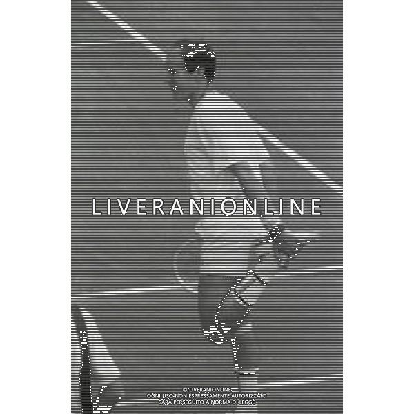 NEG-RETROSPETTIVA ALBERTO DI MONACO PRINCIPE DI MONACO NELLA FOTO ALBERTO DI MONACO A MONTECARLO NELL\'ANNO 1996 GIOCA A TENNIS PER BENEFICENZA AG ALDO LIVERANI SAS 
