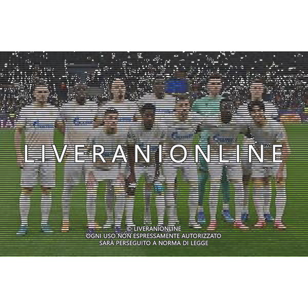 Inter vs Stella Rossa nella foto formazione Stella Rossa, in piedi da SX Timi Elsnik, Cherif Ndiaye, Vanja Drkusic, Nasser Djiga, Omri Glazer e Uros Spajic; in basso da SX Andrija Maksimovic, Peter Olayinka, Rade Krunic, Silas Katompa Mvumpa e Youngwoo Seol Milano 01-10-2024 Stadio Giuseppe Meazza - San Siro UEFA Champions League fase a girone unico - 2a giornata foto Roberto Garavaglia/Agenzia Aldo Liverani sas/AGENZIA ALDO LIVERANI SAS