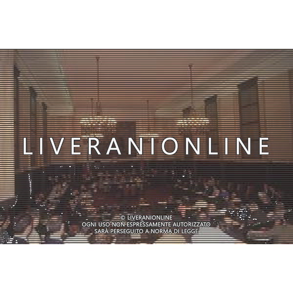 DIAP-RETROSPETTIVA MARCO FORMENTINI POLITICO NELLA FOTO MARCO FORMENTINI AL PRIMO CONSIGLIO COMUNALE NELL\'ANNO 1993 AG CONTROLUCE-AG ALDO LIVERANI SAS