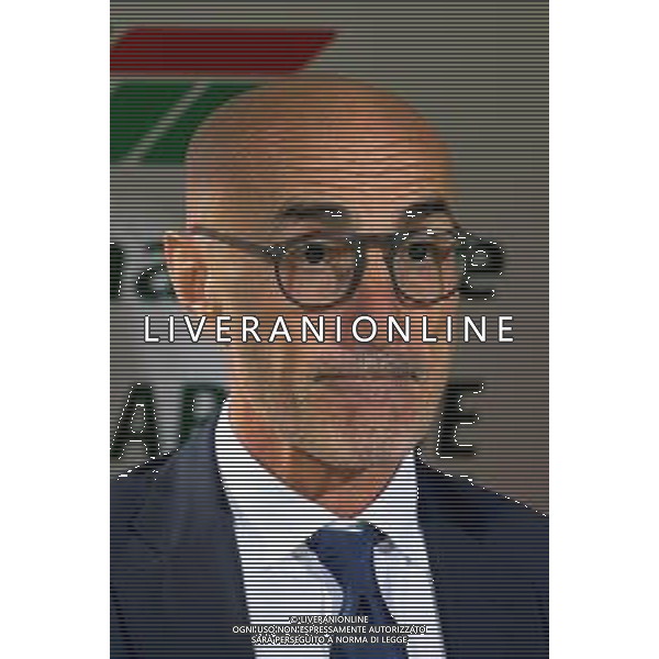 TVEM September 30, 2024 Monopoli, Italy - Benevento vs Juventus Next Gen - Italian soccer serie C 2024/25 - Ciro Vigorito Stadium. In the pic: coach Paolo Montero of Juventus Next Gen foto emmanuele mastrodonato-ag aldo liverani sas
