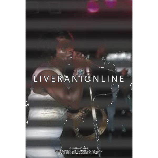 DIAP-RETROSPETTIVA JAMES BROWN CANTANTE NELLA FOTO JAMES BROWN AG ALDO LIVERANI SAS