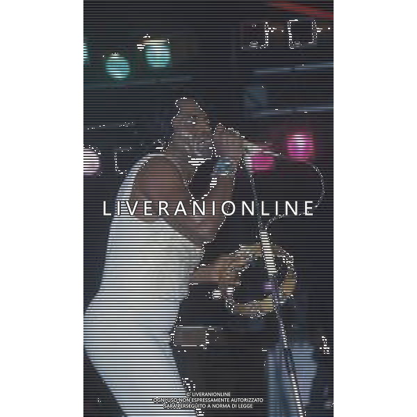 DIAP-RETROSPETTIVA JAMES BROWN CANTANTE NELLA FOTO JAMES BROWN AG ALDO LIVERANI SAS