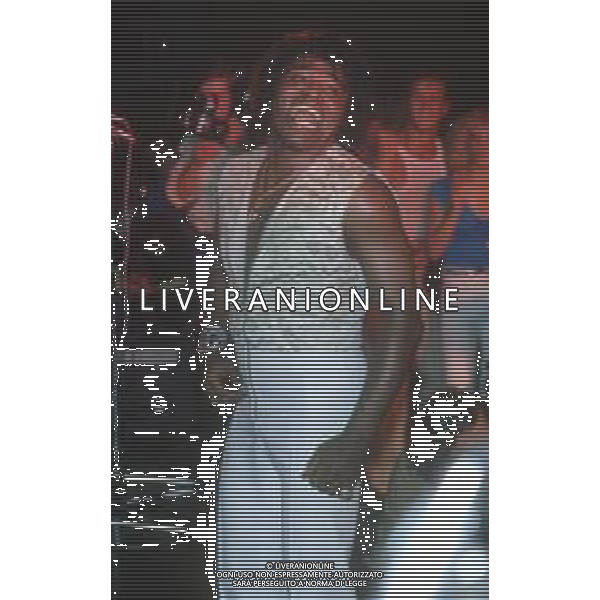 DIAP-RETROSPETTIVA JAMES BROWN CANTANTE NELLA FOTO JAMES BROWN AG ALDO LIVERANI SAS