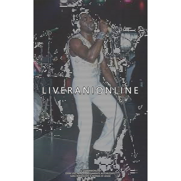 DIAP-RETROSPETTIVA JAMES BROWN CANTANTE NELLA FOTO JAMES BROWN AG ALDO LIVERANI SAS