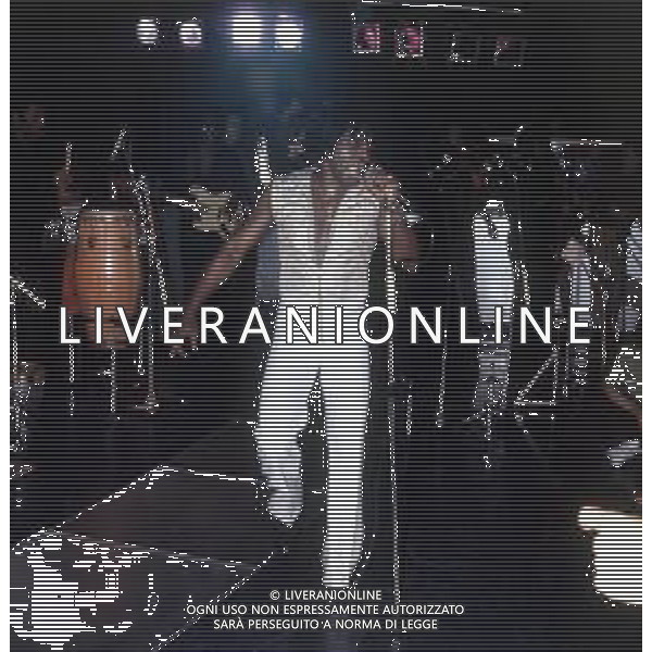 DIAP-RETROSPETTIVA JAMES BROWN CANTANTE NELLA FOTO JAMES BROWN AG ALDO LIVERANI SAS