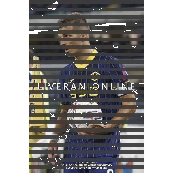Darko Lazovic of Hellas Verona FC play the ball during Hellas Verona FC vs Venezia FC , 7° Serie A Enilive 2024-25 game at Marcantonio Bentegodi Stadium in Verona (VR), Italy, on October 04, 2024. (Photo by Davide Casentini) AG ALDO LIVERANI SAS