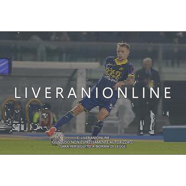 Ondrej Duda of Hellas Verona FC play the ball during Hellas Verona FC vs Venezia FC , 7° Serie A Enilive 2024-25 game at Marcantonio Bentegodi Stadium in Verona (VR), Italy, on October 04, 2024. (Photo by Davide Casentini) AG ALDO LIVERANI SAS