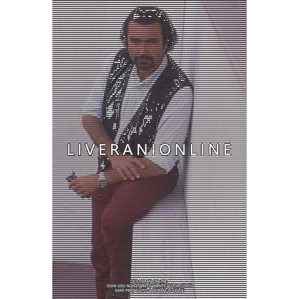 DIP-RETROSPETTIVA DIEGO ABATANTUONO ATTORE NELLA FOTO DIEGO ABATANTUONO NELL\'ANNO 1988 FILM “I CAMMELLI“ AG THEMA-AG ALDO LIVERANI SAS