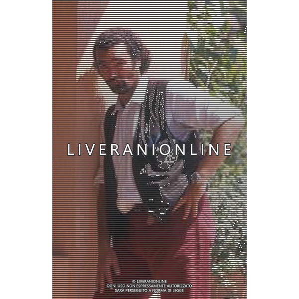DIP-RETROSPETTIVA DIEGO ABATANTUONO ATTORE NELLA FOTO DIEGO ABATANTUONO NELL\'ANNO 1988 FILM “I CAMMELLI“ AG THEMA-AG ALDO LIVERANI SAS