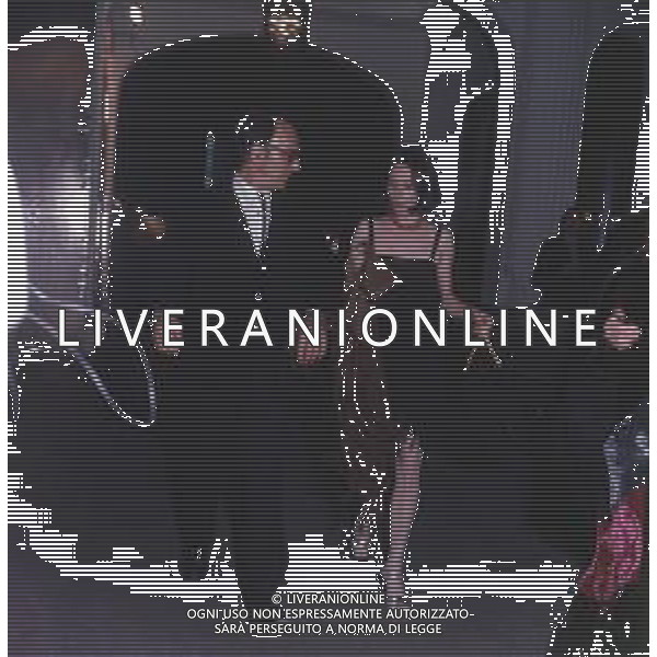 DIAP-RETROSPETTIVA GERALDINE CHAPLIN ATTRICE NELLA FOTO GERALDINE CHAPLIN CON CARLOS MAURA A CANNES NELL\'ANNO 1974 AG ALDO LIVERANI SAS