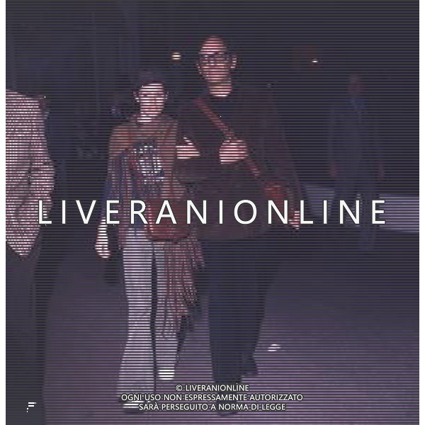 DIAP-RETROSPETTIVA GERALDINE CHAPLIN ATTRICE NELLA FOTO GERALDINE CHAPLIN CON CARLOS MAURA A CANNES NELL\'ANNO 1974 AG ALDO LIVERANI SAS