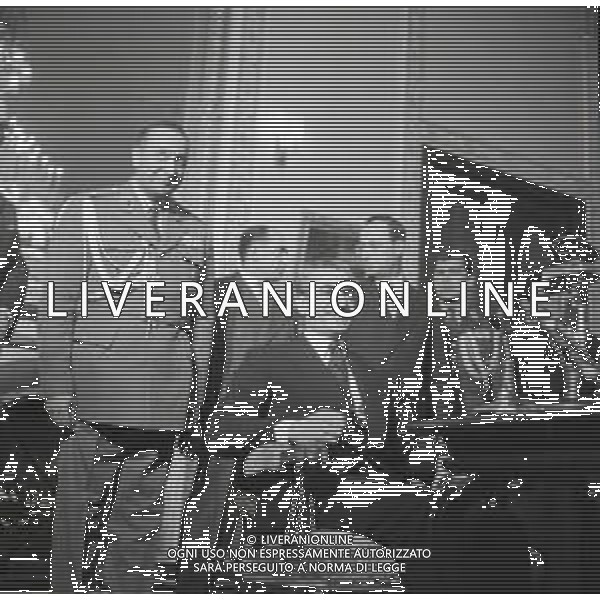 NEG-RETROSPETTIVA MOHAMMAD REZA PAHLAVI SCIA\' DI PERSIA NELLA FOTO MOHAMMAD REZA PAHLAVI SCIA\' DI PERSIA DOPO IL COLPO DI STATO A ROMA NELL\'ANNO 1953 FOTO SANDRO VESPASIANI-AG ALDO LIVERANI SAS