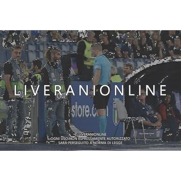 Italia vs Belgio - Uefa Nations League - 3 giornata Stadio Olimpico - Roma 10-10-2024 nella foto arbitro Eskas chiamato al Var ©Federico Gaetano/AGENZIA ALDO LIVERANI SAS