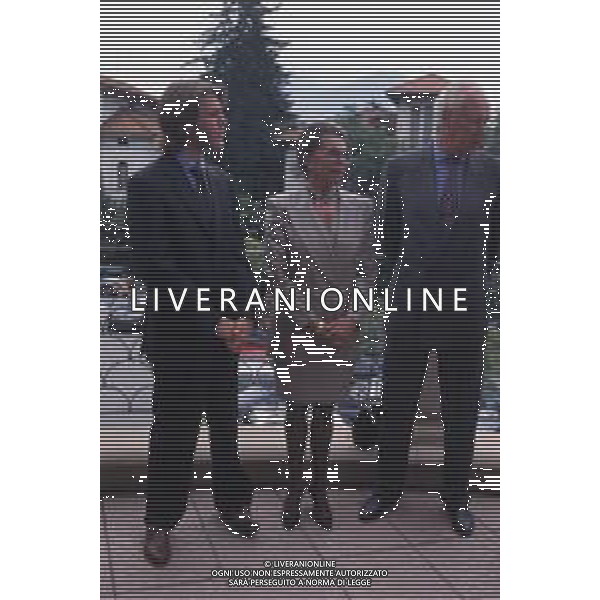 DIAP-RETROSPETTIVA PRINCIPE EMANUELE FILIBERTO DI SAVOIA NELLA FOTO EMANUELE FILIBERTO DI SAVOIA CON LA MADRE MARINA DORIA E IL MARITO IL PRINCIPE UMBERTO DI SAVOIA FOTO JAMES SAVOIA-AG ALDO LIVERANI SAS