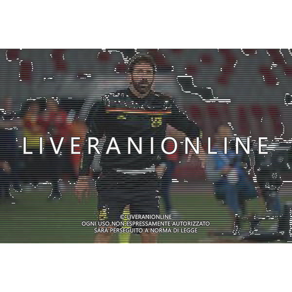 TVEM October 18, 2024 Bari, Italy - SSC Bari vs US Catanzaro - Italian soccer serie B 2024/25 - San Nicola Stadium. In the pic: coach Fabio Caserta of US Catanzaro 1929 ©Emmanuele Mastrodonato /AGENZIA ALDO LIVERANI SAS