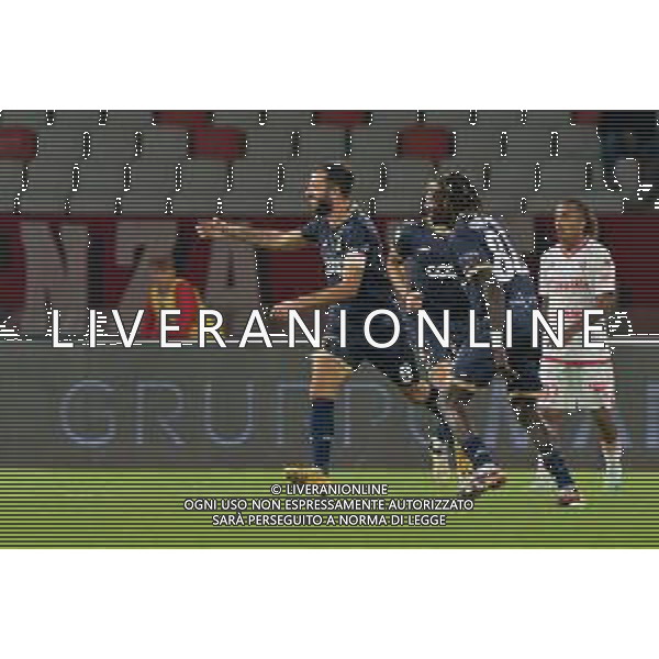 TVEM October 18, 2024 Bari, Italy - SSC Bari vs US Catanzaro - Italian soccer serie B 2024/25 - San Nicola Stadium. In the pic: Pietro Iemmello of US Catanzaro 1929 celebrates after scoring a goal ©Emmanuele Mastrodonato /AGENZIA ALDO LIVERANI SAS