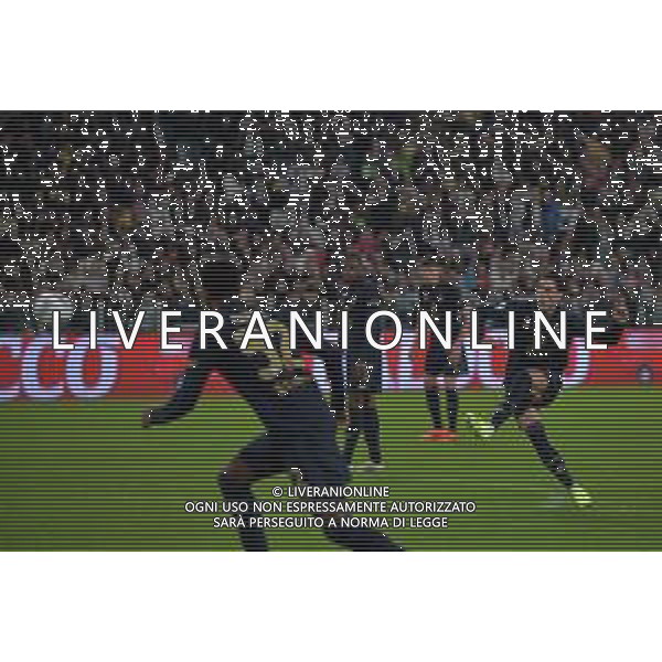 Torino 19.10.2024 Allianz Stadium @Manuela Viganti /Ag. Aldo Liverani sas Juventus vs Lazio Campionato Calcio Serie A Enilive 2024/2025 8a giornata Nella foto: punizione dusan vlahovic ©Viganti - AGENZIA ALDO LIVERANI SAS