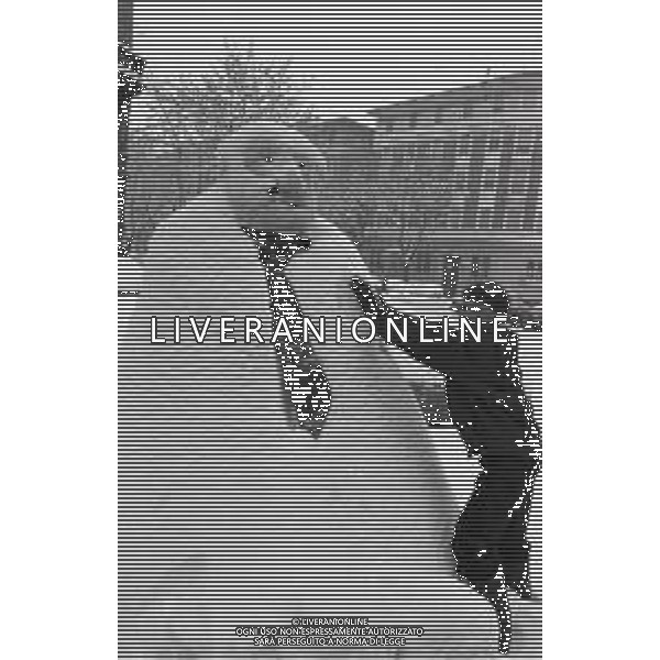 NEG-MILANO FORTE NEVICATA NELLA CIITA\' ANNO 1985 AG ALDO LIVERANI SAS