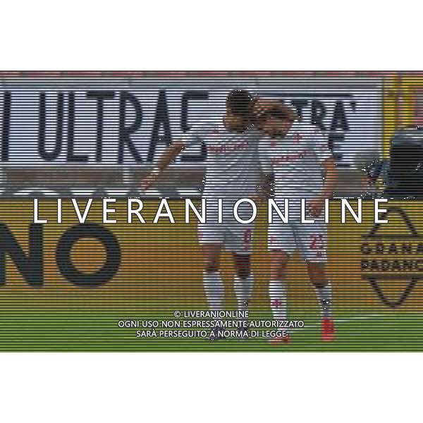 TVEM October 20, 2024 Lecce, Italy - US Lecce vs ACF Fiorentina - Italian soccer serie A 2024/25 - Via Del Mare Stadium. In the pic: Andrea Colpani of Fiorentina celebrates after scoring a goal with Luca Ranieri of Fiorentina foto emmanuele mastrodonato-ag aldo liverani sas