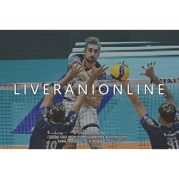 TVRG Monza vs Milano nella foto Edoardo Caneschi (Powervolley Milano) Monza 20-10-2024 Opiquad Arena Mint Vero Volley Monza vs Allianz Powervolley Milano SuperLega Credem Banca - 4a giornata regular season foto Roberto Garavaglia/Agenzia Aldo Liverani sas