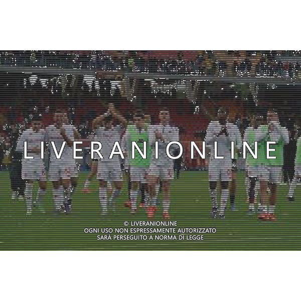 TVEM October 20, 2024 Lecce, Italy - US Lecce vs ACF Fiorentina - Italian soccer serie A 2024/25 - Via Del Mare Stadium. In the pic: the Fiorentina players applauds fans foto emmanuele mastrodonato-ag aldo liverani sas