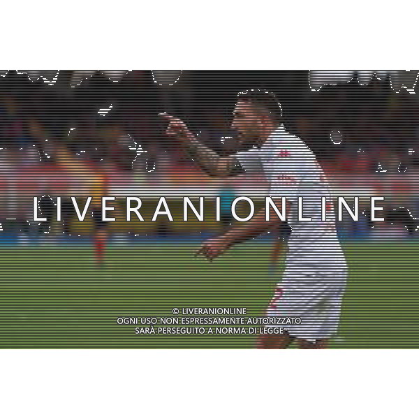 TVEM October 20, 2024 Lecce, Italy - US Lecce vs ACF Fiorentina - Italian soccer serie A 2024/25 - Via Del Mare Stadium. In the pic: Danilo Cataldi of Fiorentina celebrates after scoring a goal foto emmanuele mastrodonato-ag aldo liverani sas