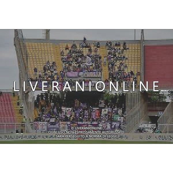 TVEM October 20, 2024 Lecce, Italy - US Lecce vs ACF Fiorentina - Italian soccer serie A 2024/25 - Via Del Mare Stadium. In the pic: Supporters of Fiorentina foto emmanuele mastrodonato-ag aldo liverani sas