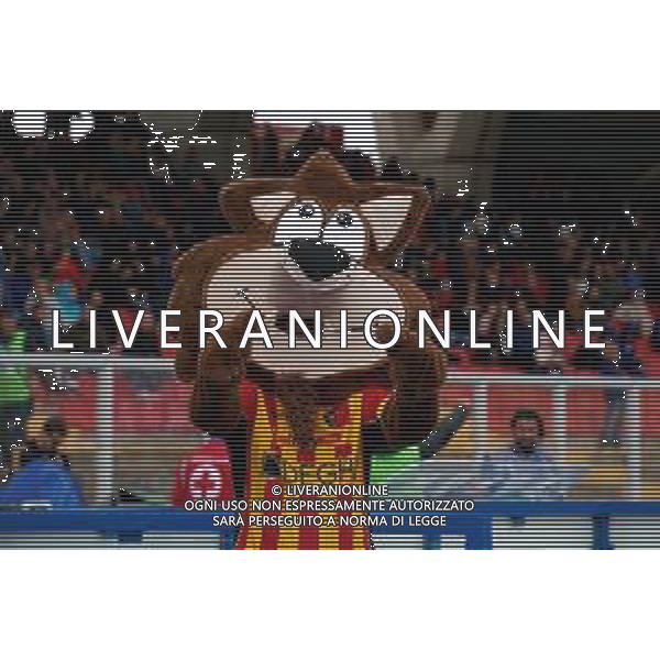 TVEM October 20, 2024 Lecce, Italy - US Lecce vs ACF Fiorentina - Italian soccer serie A 2024/25 - Via Del Mare Stadium. In the pic: mascotte US Lecce Lupetto Wolfy foto emmanuele mastrodonato-ag aldo liverani sas