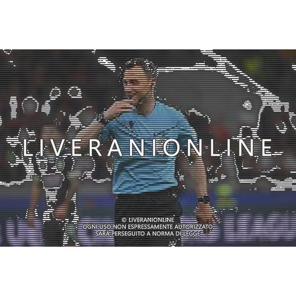 Milan vs Club Brugge nella foto l\'arbitro Felix Zwayer (GER) Milano 22-10-2024 Stadio Giuseppe Meazza - San Siro UEFA Champions League fase a girone unico - 3a giornata foto Roberto Garavaglia/Agenzia Aldo Liverani sas-AGENZIA ALDO LIVERANI SAS