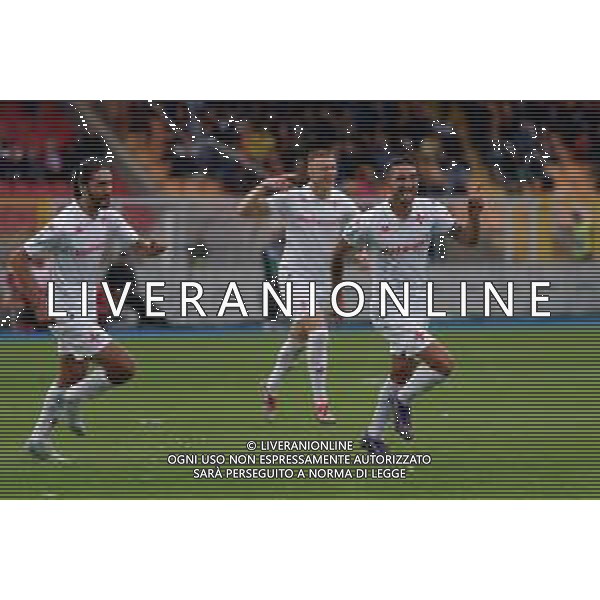 TVEM October 20, 2024 Lecce, Italy - US Lecce vs ACF Fiorentina - Italian soccer serie A 2024/25 - Via Del Mare Stadium. In the pic: Danilo Cataldi of Fiorentina celebrates after scoring a goal with teammates foto emmanuele mastrodonato-ag aldo liverani sas