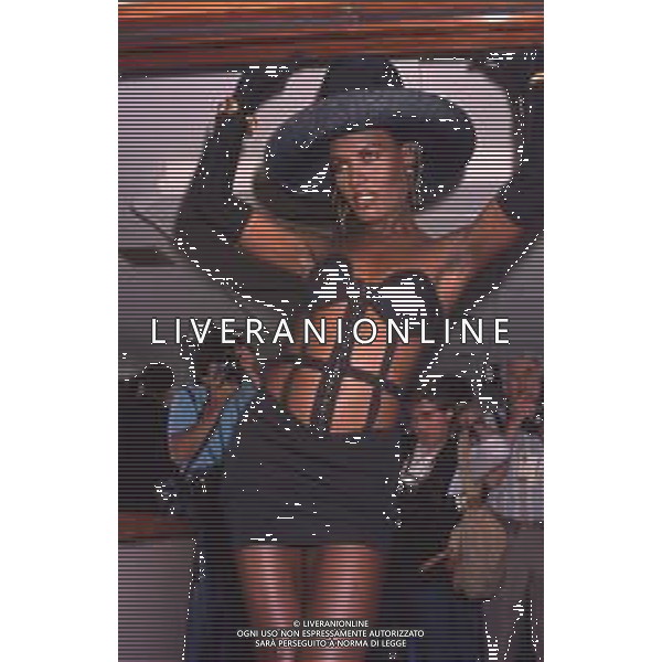 DIAP-RETROSPETTIVA GRACE JONES CANTANTE E ATTRICE NELLA FOTO GRACE JONES NELL\'ANNO 1987 A CANNES AG ALDO LIVERANI SAS