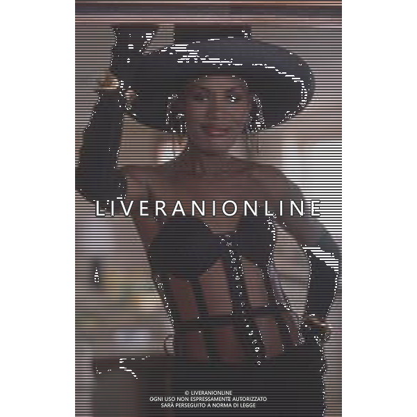 DIAP-RETROSPETTIVA GRACE JONES CANTANTE E ATTRICE NELLA FOTO GRACE JONES NELL\'ANNO 1987 A CANNES AG ALDO LIVERANI SAS