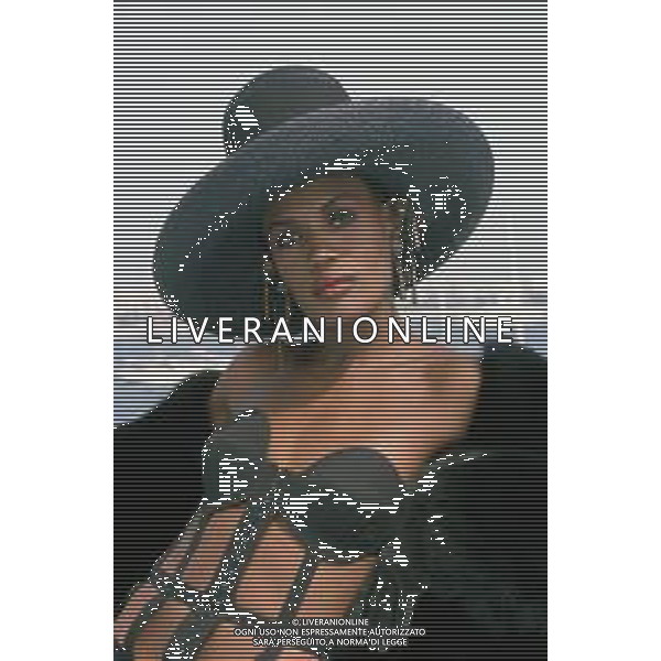 DIAP-RETROSPETTIVA GRACE JONES CANTANTE E ATTRICE NELLA FOTO GRACE JONES NELL\'ANNO 1987 A CANNES AG ALDO LIVERANI SAS