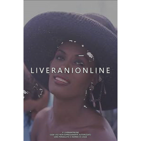 DIAP-RETROSPETTIVA GRACE JONES CANTANTE E ATTRICE NELLA FOTO GRACE JONES NELL\'ANNO 1987 A CANNES AG ALDO LIVERANI SAS