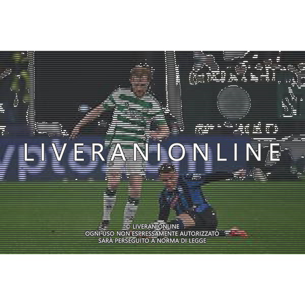 TVRG Atalanta vs Celtic nella foto Liam Scales (Celtic) e Mateo Retegui (Atalanta) Bergamo 23-10-2024 Gewiss Stadium UEFA Champions League fase a girone unico - 3a giornata foto Roberto Garavaglia/Agenzia Aldo Liverani sas
