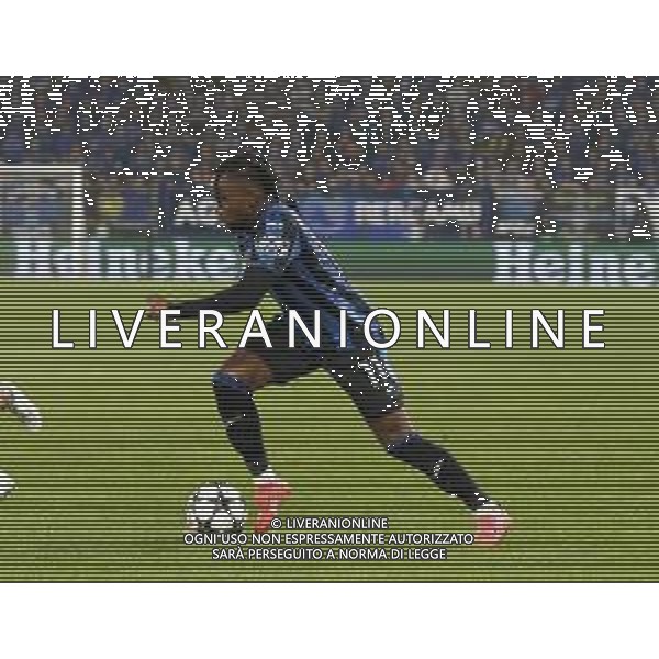 Ademola Lookman of Atalanta BC play the ball during Atalanta BC vs Celtic FC, 3° round of Champions League 2024-25, game at Gewiss stadium in Bergamo (BG), Italy, on October 23, 2024. (Photo by Davide Casentini) /AGENZIA ALDO LIVERANI SAS