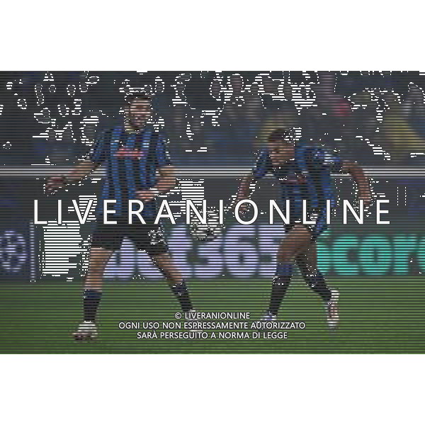 TVRG Atalanta vs Celtic nella foto Sead Kolasinac (Atalanta) SX e Isak Hien (Atalanta) DX Bergamo 23-10-2024 Gewiss Stadium UEFA Champions League fase a girone unico - 3a giornata foto Roberto Garavaglia/Agenzia Aldo Liverani sas