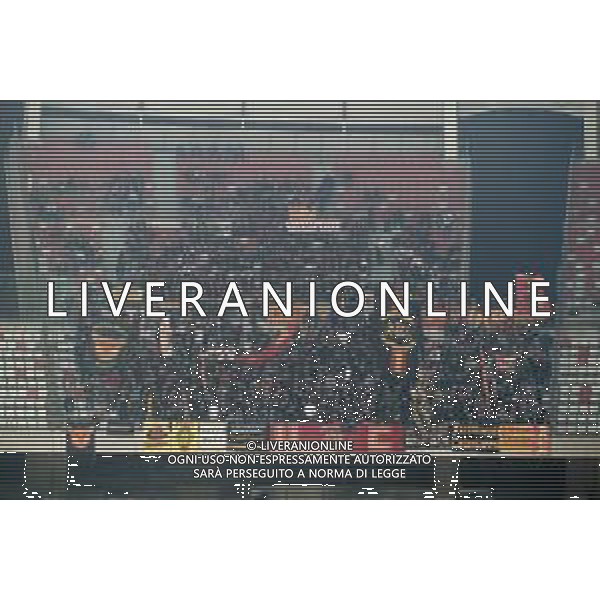 TVEM October 18, 2024 Bari, Italy - SSC Bari vs US Catanzaro - Italian soccer serie B 2024/25 - San Nicola Stadium. In the pic: Supporters of US Catanzaro 1929 foto emmanuele mastrodonato-ag aldo liverani sas