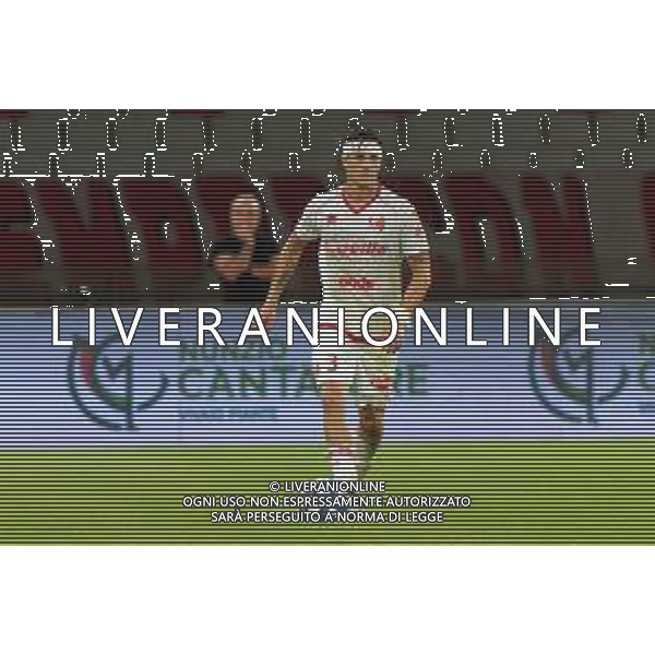 TVEM October 18, 2024 Bari, Italy - SSC Bari vs US Catanzaro - Italian soccer serie B 2024/25 - San Nicola Stadium. In the pic: Valerio Mantovani of SSC Bari foto emmanuele mastrodonato-ag aldo liverani sas