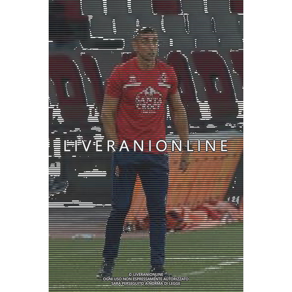 TVEM October 18, 2024 Bari, Italy - SSC Bari vs US Catanzaro - Italian soccer serie B 2024/25 - San Nicola Stadium. In the pic: coach Moreno Longo of SSC Bari foto emmanuele mastrodonato-ag aldo liverani sas