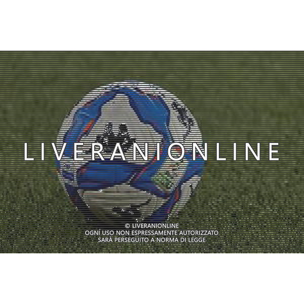 TVEM October 18, 2024 Bari, Italy - SSC Bari vs US Catanzaro - Italian soccer serie B 2024/25 - San Nicola Stadium. In the pic: Official Ball Lega B 2024 - 2025 foto emmanuele mastrodonato-ag aldo liverani sas