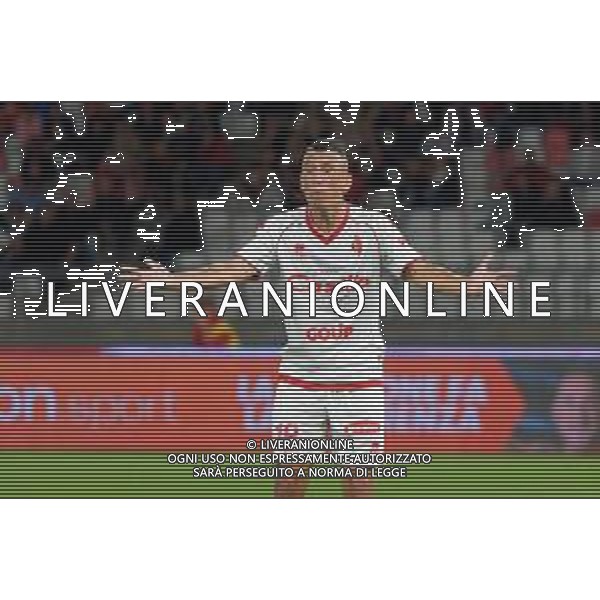 TVEM October 18, 2024 Bari, Italy - SSC Bari vs US Catanzaro - Italian soccer serie B 2024/25 - San Nicola Stadium. In the pic: Cesar Falletti of SSC Bari foto emmanuele mastrodonato-ag aldo liverani sas
