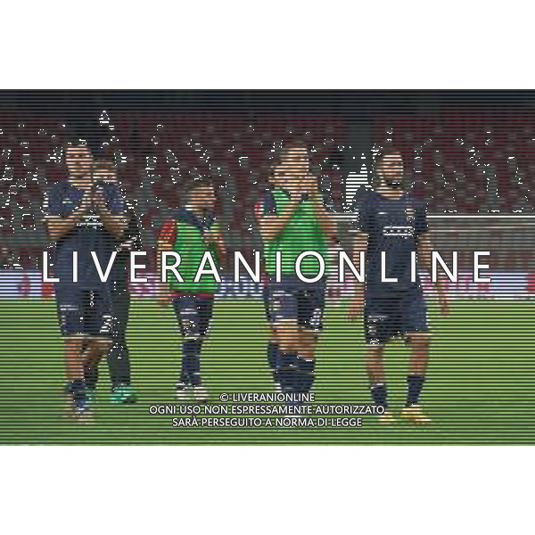 TVEM October 18, 2024 Bari, Italy - SSC Bari vs US Catanzaro - Italian soccer serie B 2024/25 - San Nicola Stadium. In the pic: the US Catanzaro 1929 players applauds fans foto emmanuele mastrodonato-ag aldo liverani sas