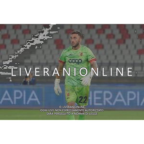 TVEM October 18, 2024 Bari, Italy - SSC Bari vs US Catanzaro - Italian soccer serie B 2024/25 - San Nicola Stadium. In the pic: Mirko Pigliacelli of US Catanzaro 1929 foto emmanuele mastrodonato-ag aldo liverani sas