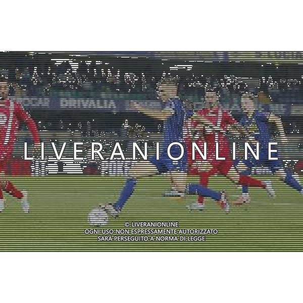 Darko Lazovic of Hellas Verona FC kick the ball during Hellas Verona FC vs AC Monza, 8° Serie A Enilive 2024-25 game at Marcantonio Bentegodi Stadium in Verona (VR), Italy, on October 21, 2024. (Photo by Davide Casentini) /AGENZIA ALDO LIVERANI SAS