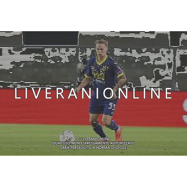 Ondrej Duda of Hellas Verona FC play the ball during Hellas Verona FC vs AC Monza, 8° Serie A Enilive 2024-25 game at Marcantonio Bentegodi Stadium in Verona (VR), Italy, on October 21, 2024. (Photo by Davide Casentini) /AGENZIA ALDO LIVERANI SAS
