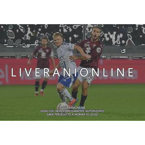TVMV-Torino 25.10.2024 Stadio Grande Torino @Manuela Viganti/Ag. Aldo Liverani sas Torino vs Como Campionato Calcio Serie A Enilive 2024/2025 9a giornata Nella foto: nikola vlasic e matthias braunoder ©Viganti /AGENZIA ALDO LIVERANI SAS