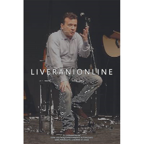 Milano 16/01/2006 Teatro Filodrammatici Pupo ( Enzo Ghinazzi ) \'Il Grande Croupier \' nella foto: Pupo durante le prove foto Danilo Recalcati / AG.Aldo Liverani